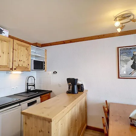 3 Pieces, 6 Pers., 45m², Les Valmonts, Sud-ouest, Acces Direct Aux Pistes, Les Menuires - Fr-1-178-319 Apartment *
